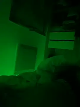 Snapshot of rominoucoquin chatting on January 1, 7:32 pm rominoucoquin online show from January 1, 7:32 pm