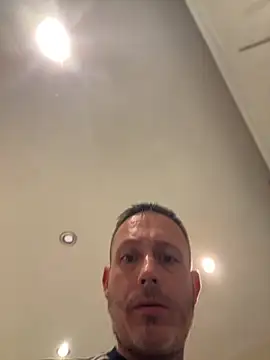 BigDandthemrs online show from October 4, 1:25 am