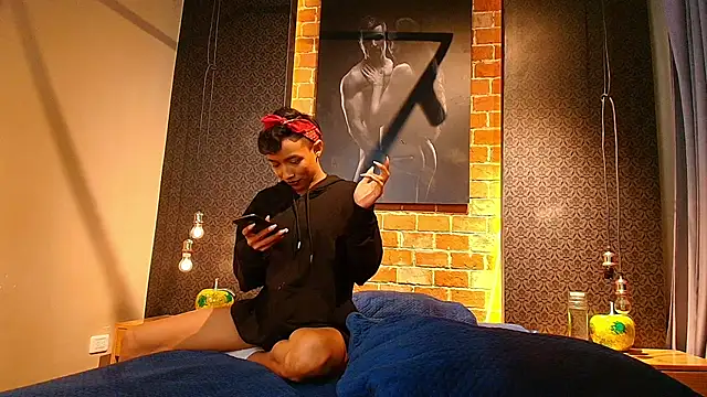 Snapshot of AntonAndSofii chatting on January 8, 4:02 am AntonAndSofii online show from January 8, 4:02 am