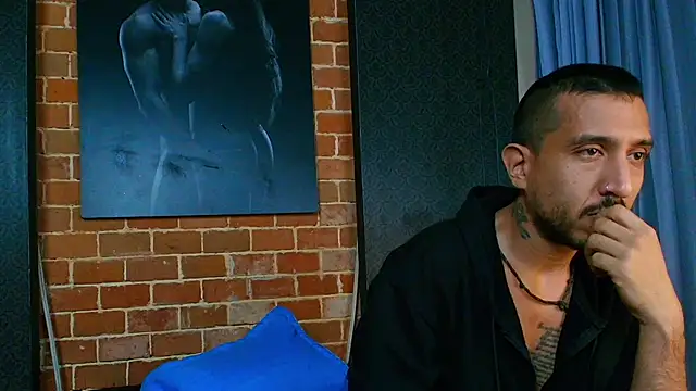 Snapshot of AntonAndSofii chatting on January 15, 9:56 am AntonAndSofii online show from January 15, 9:56 am