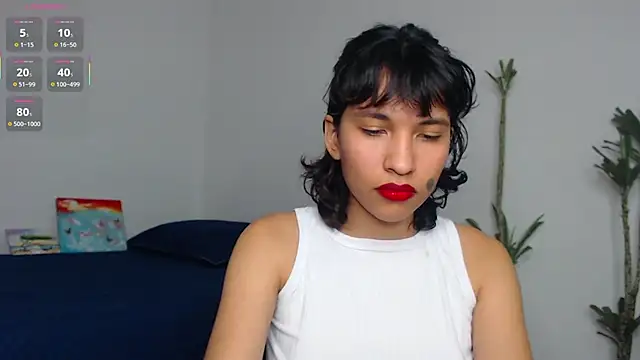 Snapshot of mari_heart chatting on January 24, 11:23 pm mari heart online show from January 24, 11:23 pm