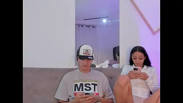 two milkyway online show from February 5, 1:32 am