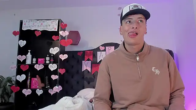 two milkyway online show from February 16, 12:45 pm