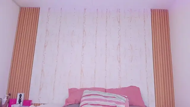 two milkyway online show from July 21, 9:06 pm