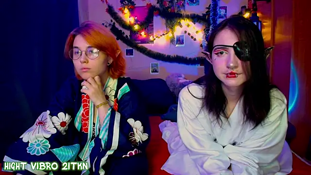 TrickyKitsune online show from January 15, 3:05 pm