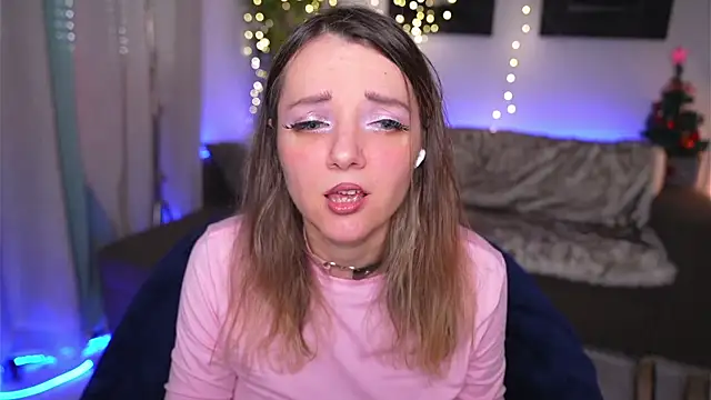 Magnetic Amy online show from January 4, 9:21 am