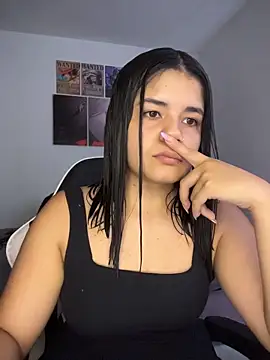 pretty angela1 online show from March 10, 10:15 pm