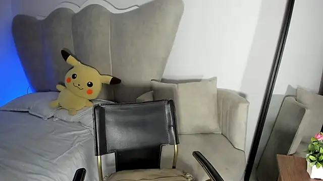 Snapshot of rachaeldeckard__ chatting on January 21, 5:05 am rachaeldeckard online show from January 21, 5:05 am