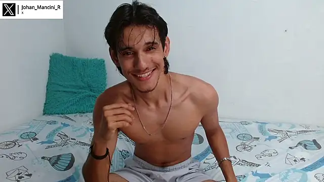 Snapshot of Johan_Mancini_R chatting on July 13, 4:32 pm Johan Mancini R online show from July 13, 4:32 pm