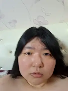 Snapshot of Lee0613 chatting on December 26, 7:03 am Lee0613 online show from December 26, 7:03 am