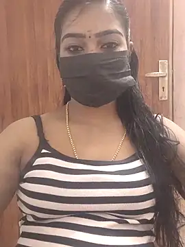 Snapshot of meena_27 chatting on March 18, 9:42 am meena 27 online show from March 18, 9:42 am