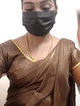 Snapshot of meena_27 chatting on October 7, 6:21 am meena 27 online show from October 7, 6:21 am