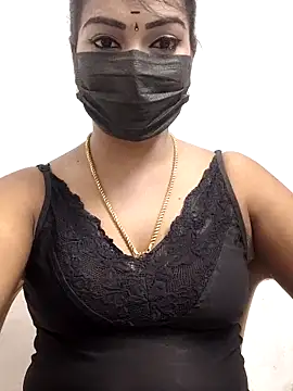 Snapshot of meena_27 chatting on October 22, 7:02 pm meena 27 online show from October 22, 7:02 pm