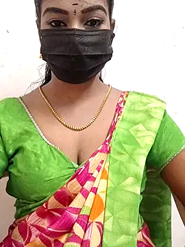 Snapshot of meena_27 chatting on November 10, 6:23 am meena 27 online show from November 10, 6:23 am