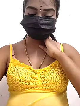 Snapshot of meena_27 chatting on November 12, 8:41 pm meena 27 online show from November 12, 8:41 pm