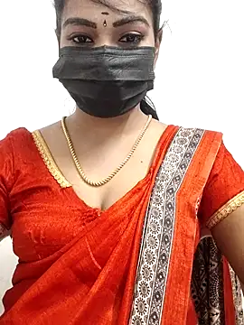 Snapshot of meena_27 chatting on November 13, 8:46 am meena 27 online show from November 13, 8:46 am