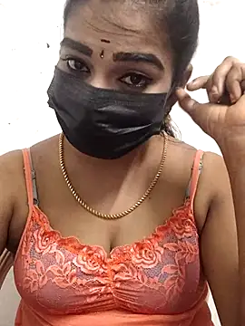 Snapshot of meena_27 chatting on November 29, 6:00 pm meena 27 online show from November 29, 6:00 pm