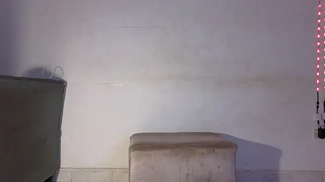 Snapshot of Nijinsky_LatinBoy chatting on February 2, 5:48 pm Nijinsky LatinBoy online show from February 2, 5:48 pm