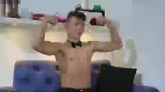 Snapshot of Nijinsky_LatinBoy chatting on March 2, 11:39 am Nijinsky LatinBoy online show from March 2, 11:39 am