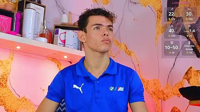 Snapshot of Nijinsky_LatinBoy chatting on November 22, 3:49 am Nijinsky LatinBoy online show from November 22, 3:49 am