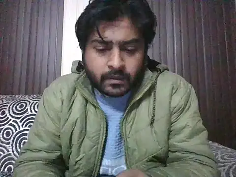 Snapshot of indihotguy chatting on January 15, 2:24 pm indihotguy online show from January 15, 2:24 pm