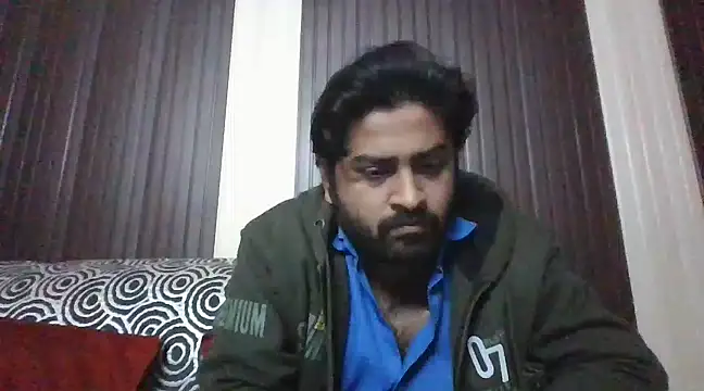 Snapshot of indihotguy chatting on January 22, 12:49 pm indihotguy online show from January 22, 12:49 pm