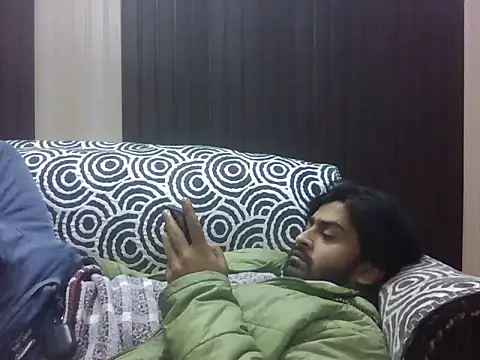 indihotguy online show from January 16, 2:10 pm