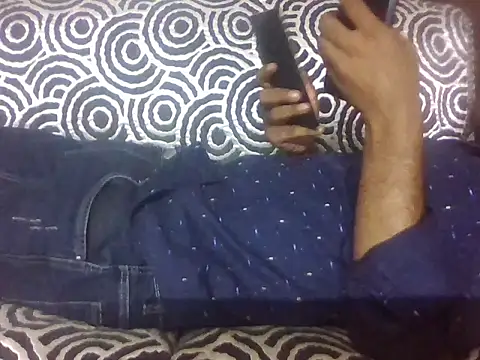 indihotguy online show from June 24, 12:59 pm