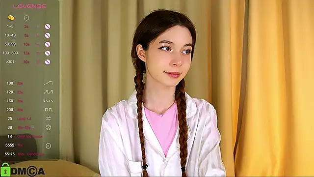 LittleOriana online show from February 9, 10:11 pm