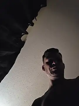 Snapshot of hotemberly_jake chatting on November 8, 9:24 pm hotemberly jake online show from November 8, 9:24 pm