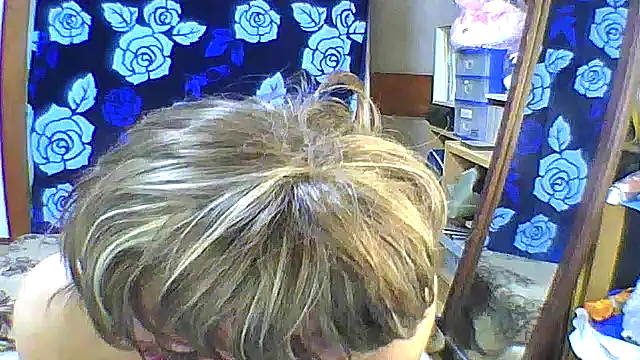 anakanakami online show from December 2, 3:34 am