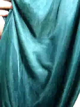 Snapshot of tanvihot2 chatting on May 20, 4:24 pm tanvihot2 online show from May 20, 4:24 pm