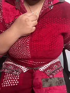 Snapshot of tanvihot2 chatting on June 23, 4:38 pm tanvihot2 online show from June 23, 4:38 pm