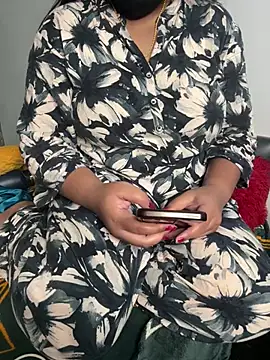 Snapshot of tanvihot2 chatting on June 30, 4:41 pm tanvihot2 online show from June 30, 4:41 pm