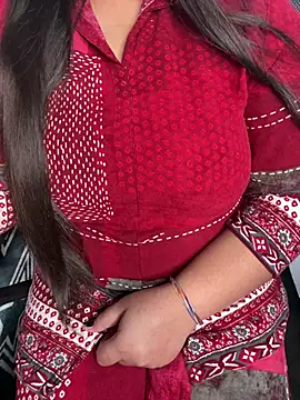 Snapshot of tanvihot2 chatting on July 24, 5:22 pm tanvihot2 online show from July 24, 5:22 pm