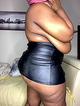 Snapshot of BigS234 chatting on January 7, 8:22 pm BigS234 online show from January 7, 8:22 pm