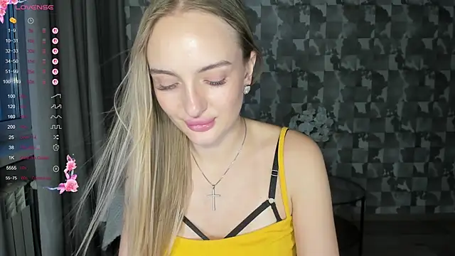 A delina online show from August 5, 4:54 pm