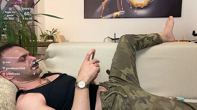 Snapshot of Asmodeuss666 chatting on February 8, 8:32 pm Asmodeuss666 online show from February 8, 8:32 pm