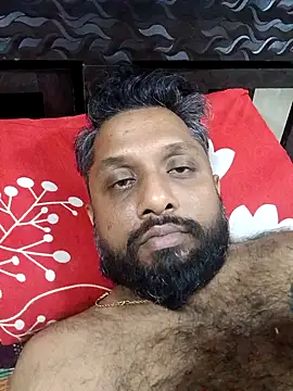 Snapshot of carria_homes chatting on December 27, 1:32 am carria homes online show from December 27, 1:32 am