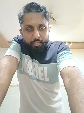 Snapshot of carria_homes chatting on December 28, 1:17 pm carria homes online show from December 28, 1:17 pm