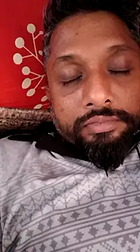 Snapshot of carria_homes chatting on February 6, 6:24 pm carria homes online show from February 6, 6:24 pm