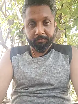 Snapshot of carria_homes chatting on February 23, 3:56 am carria homes online show from February 23, 3:56 am