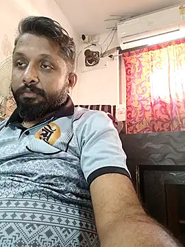 Snapshot of carria_homes chatting on February 25, 11:52 am carria homes online show from February 25, 11:52 am