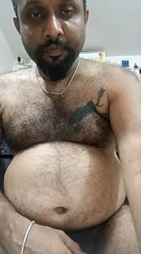 Snapshot of carria_homes chatting on March 8, 1:36 pm carria homes online show from March 8, 1:36 pm