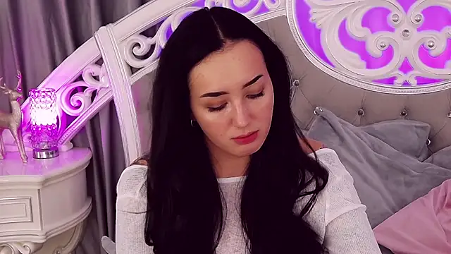 KimKhallifa online show from January 25, 9:57 am