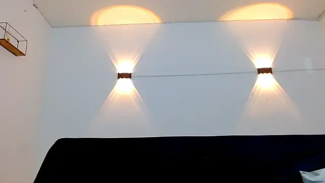 Br4ndxpimm online show from December 3, 5:44 pm