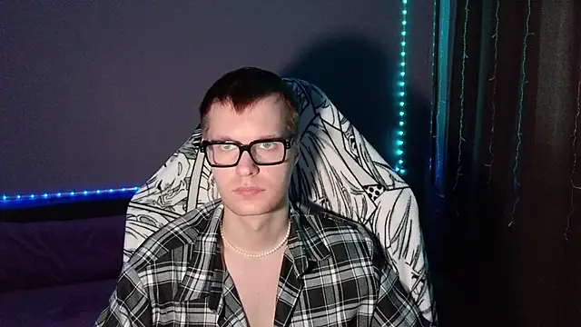 Leonnextdoor online show from January 15, 9:02 am