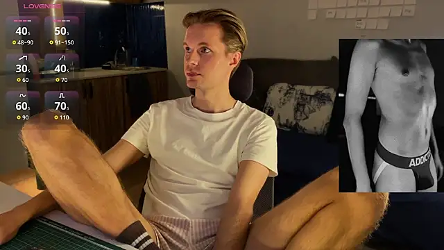 Leonnextdoor online show from February 8, 6:11 pm