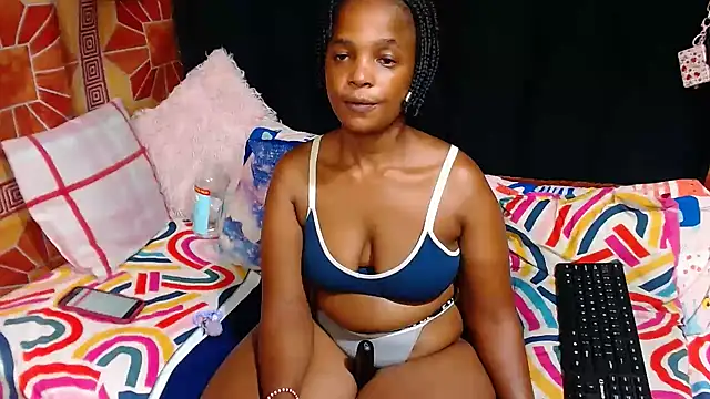 Snapshot of Thickbootykim chatting on May 30, 7:33 pm Thickbootykim online show from May 30, 7:33 pm