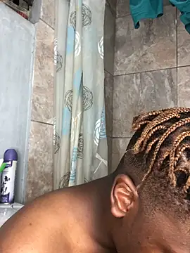 Snapshot of Redfucks333 chatting on March 7, 6:49 pm Redfucks333 online show from March 7, 6:49 pm